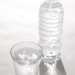 水