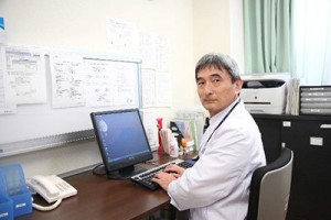 医師2